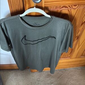 Nike Olive Green T-Shirt men’s size large